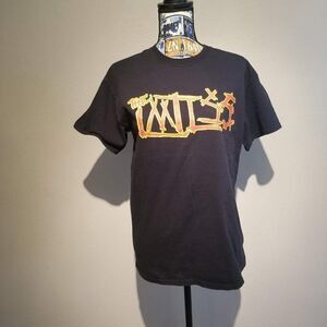 graphic band t shirt size medium B35